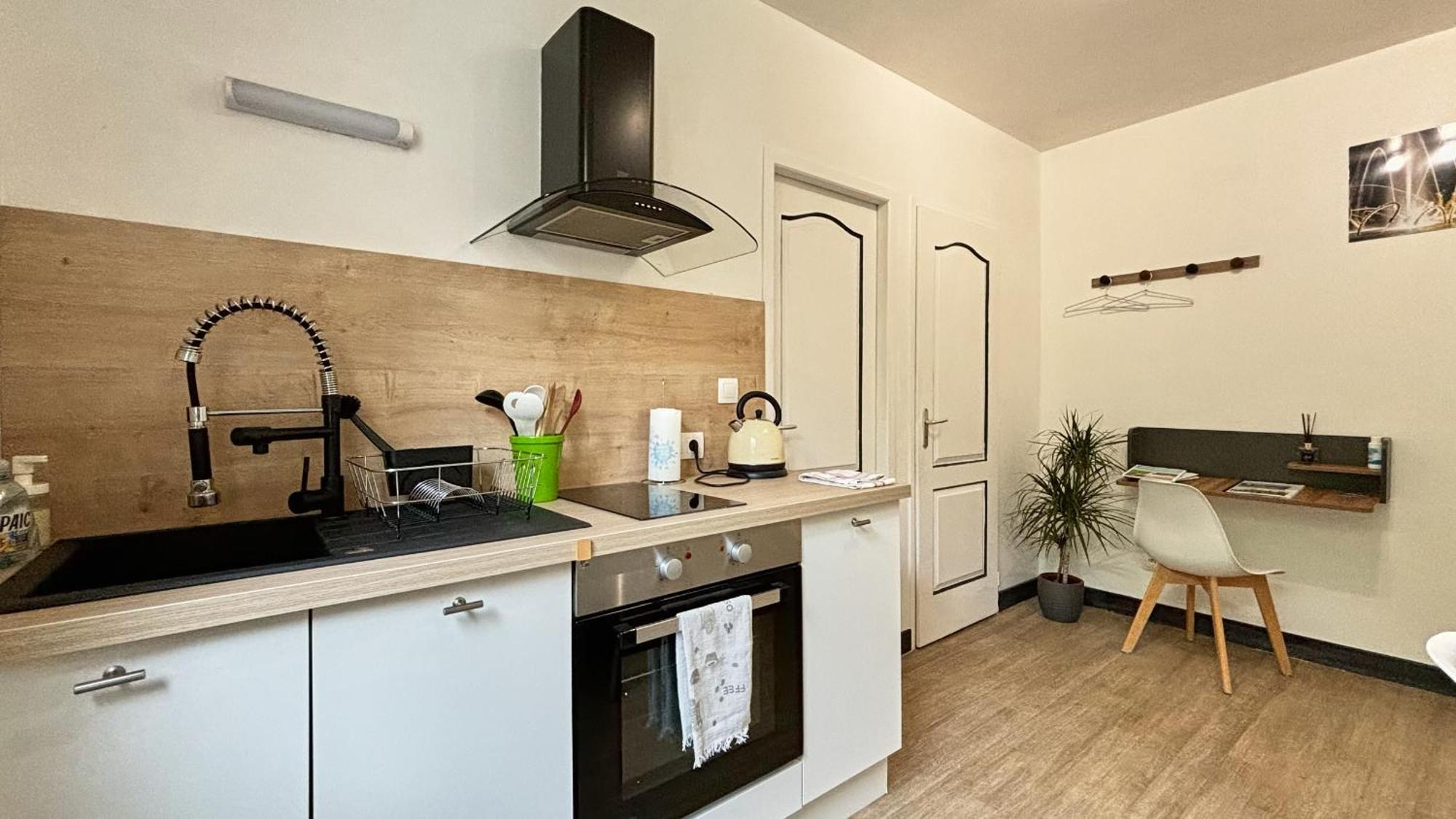 Agreable En Hyper Centre Apartment
